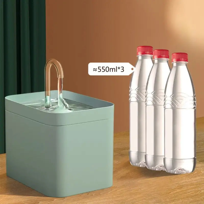 Fontaine à eau pour chat avec distributeur d’eau automatique : Eau Chat et Fontaine à Eau sur Table