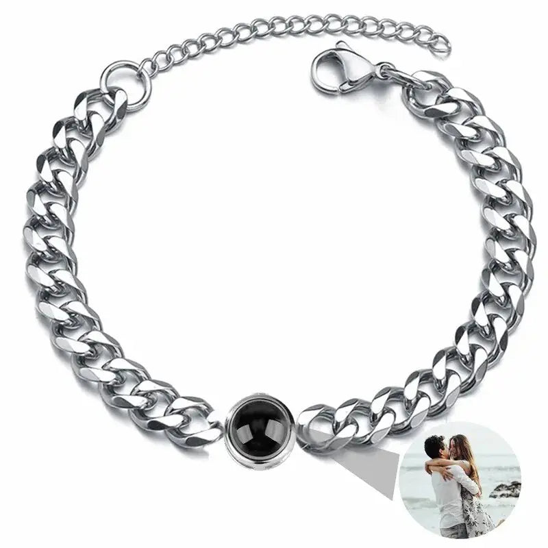 Bracelet en acier titane pour les moments spéciaux, comprenant un bracelet en argent avec la photo d’une femme